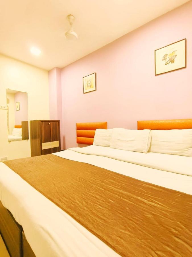 Hotel Amfahh Mumbai Bagian luar foto